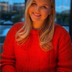 Evereve cable knit sweater